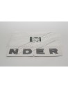Monogramme "NDER" couleur BRUNEL sur le Capot