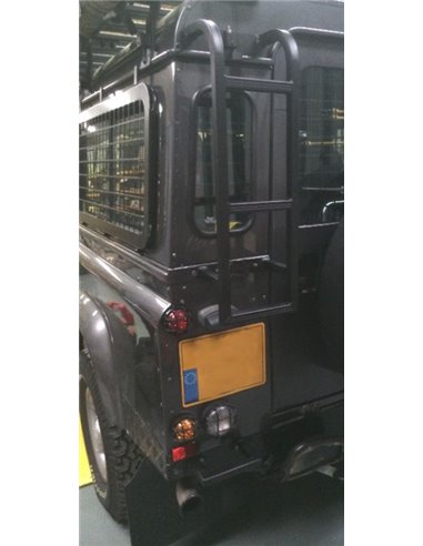 Echelle courte noire pour Galerie sur Land rover Defender avec petite marche additonnel 